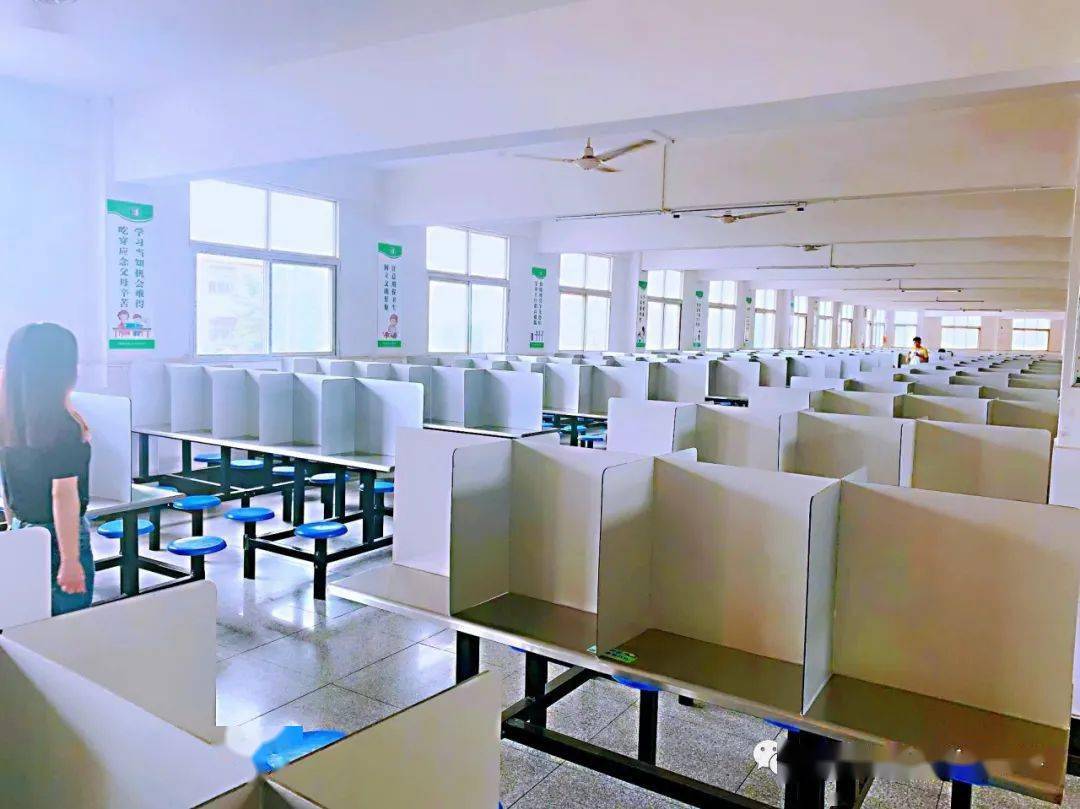 ‘JDB电子游戏官网’
华森中学2020级新生9月1日入学指南(图16)