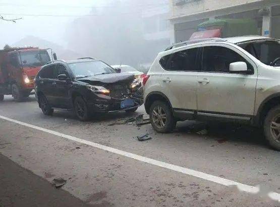 JDB电子试玩网页版：
曝光！富顺不守交通规则行为曝光 这期又是谁上榜(图18)